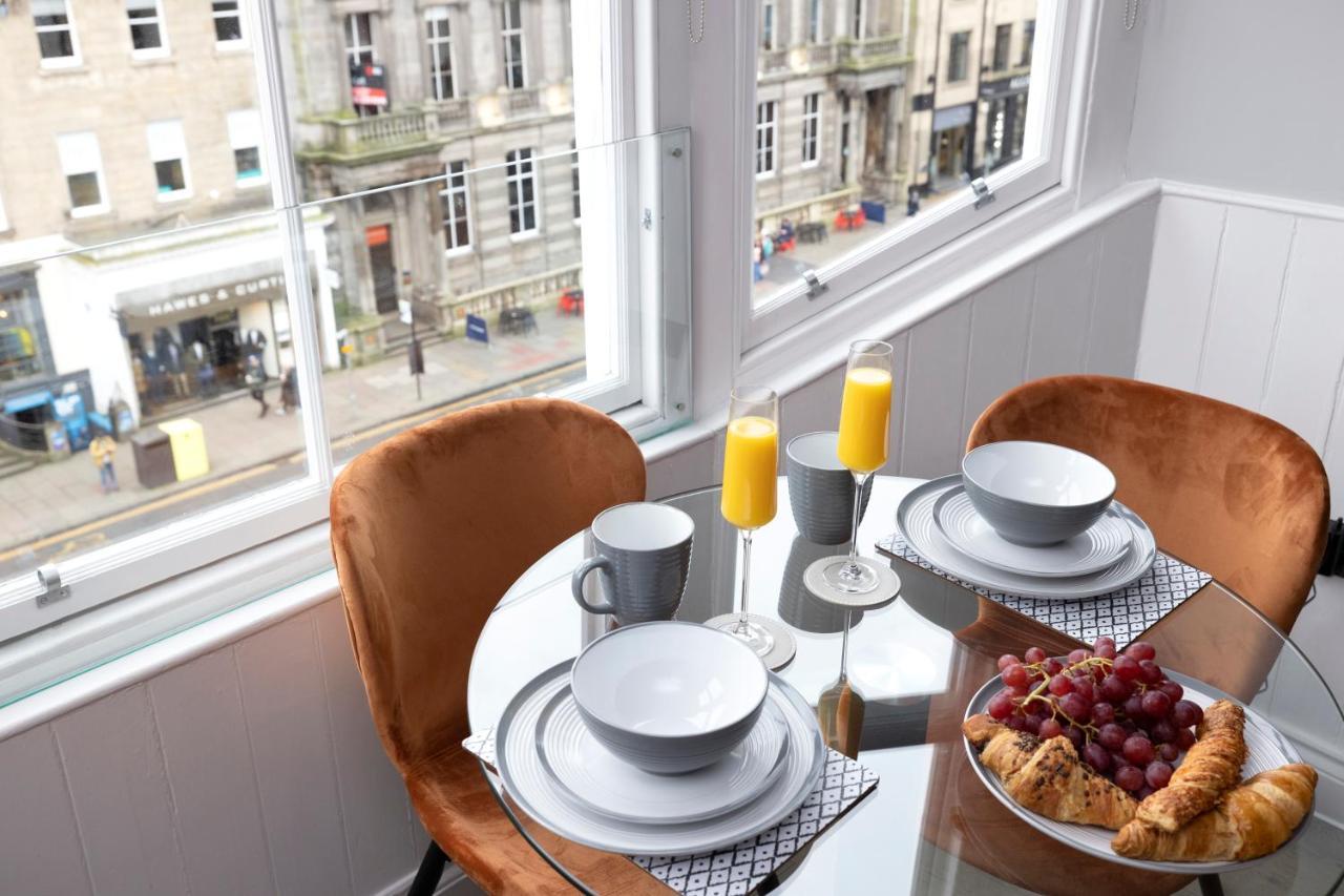 Altido Gorgeous Flat Overlooking Edinburgh Castle Ngoại thất bức ảnh