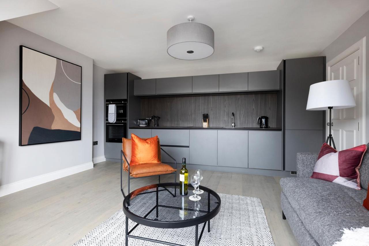 Altido Gorgeous Flat Overlooking Edinburgh Castle Ngoại thất bức ảnh